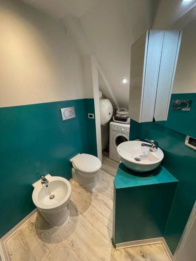 Travi E Grigio Studio Maddalena - Genovainrelax Apartamento Exterior foto