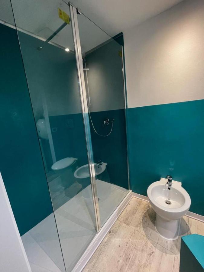 Travi E Grigio Studio Maddalena - Genovainrelax Apartamento Exterior foto
